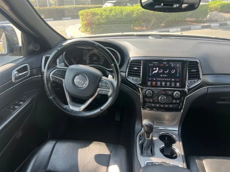 2020 Jeep Grand Cherokee Limited 3.6L Limited V6 Cylinder Engine Grey Black SUV