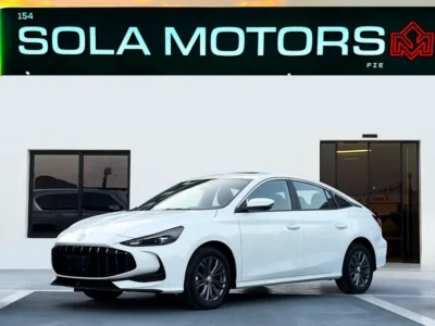 2025 MG5 GLOBAL LUXURY EDITION 1.5L A/T PTR 4 Cylinders White Black Sedan