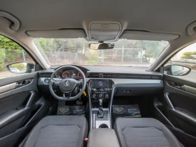 2020 Volkswagen PASSAT Trendline 2.5L 4 Cylinders Engine Black Grey