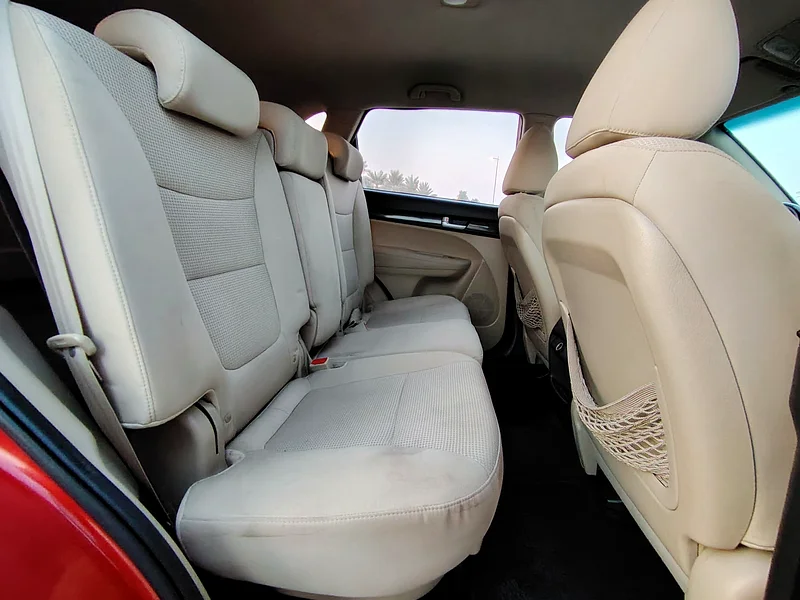 2014 Kia Sorento EX 4 Cylinders Red Beige SUV Immaculate Pristine Clean Condition