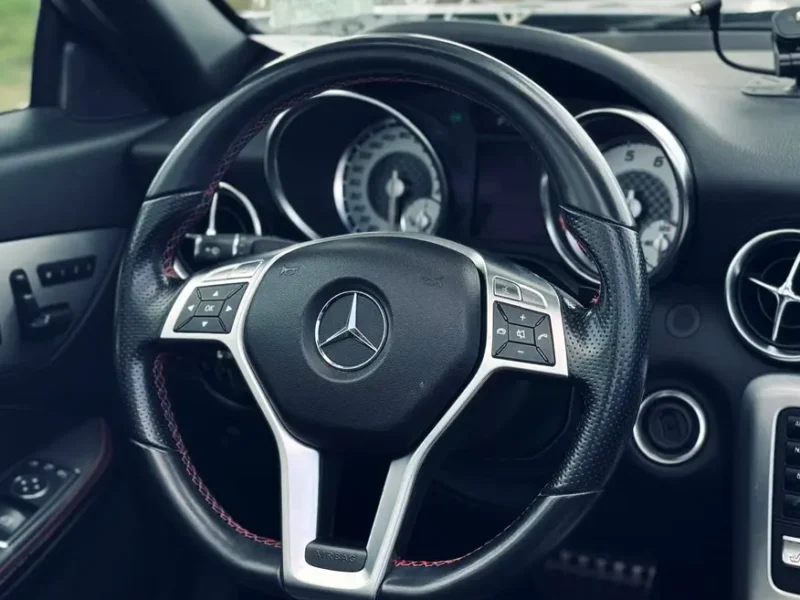 2013 Mercedes-Benz SLK-Class SLK 350 6 Cylinder Petrol Engine Silver Black