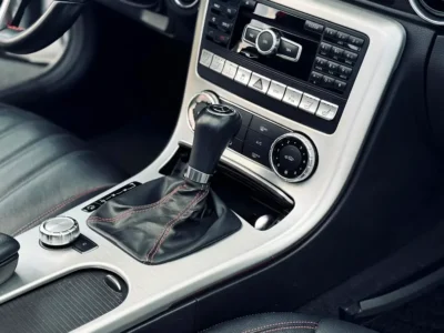 2013 Mercedes-Benz SLK-Class SLK 350 6 Cylinder Petrol Engine Silver Black