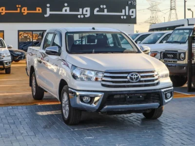 2025 Toyota Hilux GLX 2.7L Double Cab Utility RWD AT White Red GCC Specs