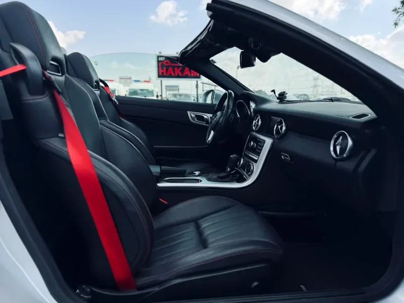 2013 Mercedes-Benz SLK-Class SLK 350 6 Cylinder Petrol Engine Silver Black