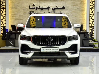 2026 Geely Monjaro GF 4 Cylinder Petrol Engine White Beige SUV GCC Specs