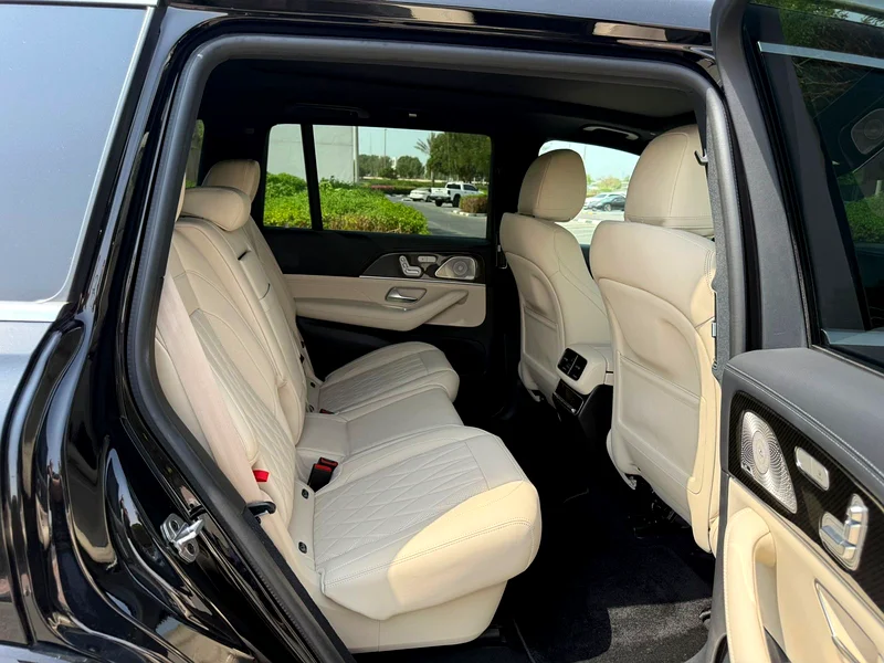 2021 Mercedes-Benz GLS-Class GLS 580 8 Cylinder White Black SUV Carbon Edition