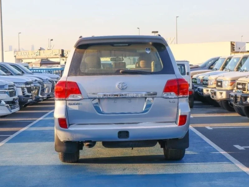 2025 Toyota Land Cruiser GXR 5.7L V8 Engine Silver Beige SUV 4WD