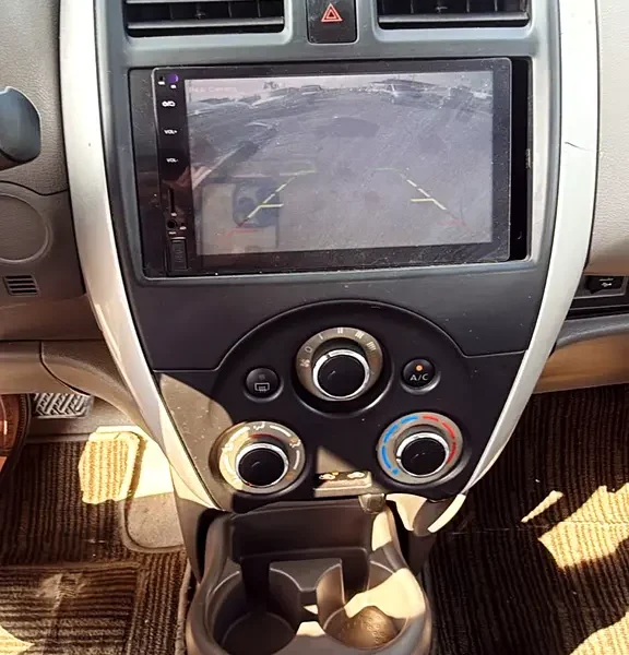 2020 Nissan Sunny SE 4 Cylinder Petrol Engine Grey Beige Sedan GCC Specs