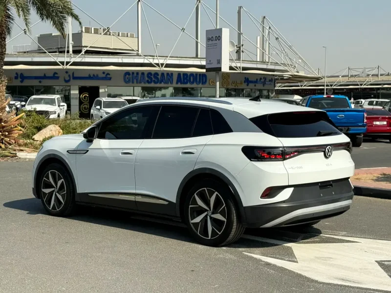 2022 Volkswagen ID.4 PURE + Electric Car White Grey SUV 450 - 550 KM Range