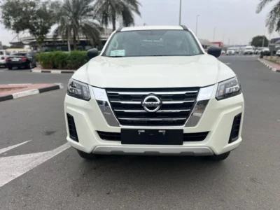 2024 Nissan XTerra SE 2.5L FWD SE 2.5L 4 Cylinder Engine FWD White Beige SUV