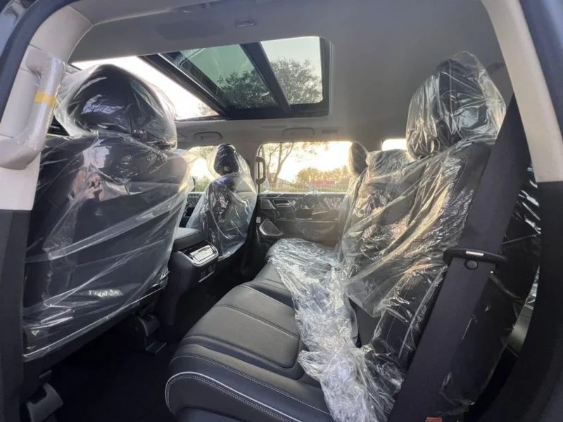 2025 Infiniti QX80 Sensory Bench Chairs 3.5L 6 Cylinder Petrol Engine Grey Black SUV