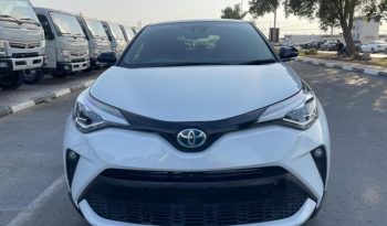 2019 Toyota C-HR Hybrid 1.8 Liter 4 Cylinders Engine White Grey SUV