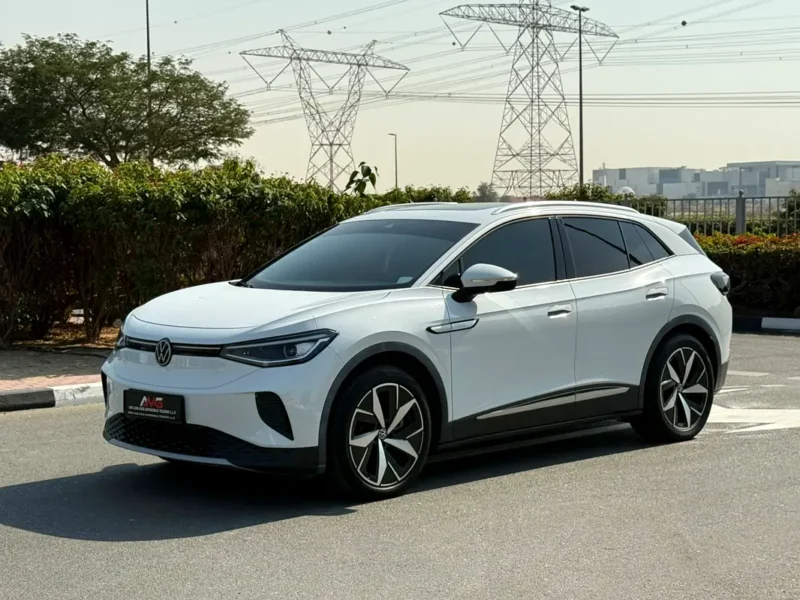 2022 Volkswagen ID.4 PURE + Electric Car White Grey SUV 450 - 550 KM Range