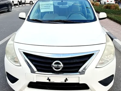 2019 Nissan Sunny SE 4 Cylinder Petrol Engine White Beige Sedan GCC Specs
