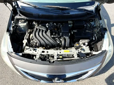 2019 Nissan Sunny SE 4 Cylinder Petrol Engine Grey Beige Sedan GCC Specs