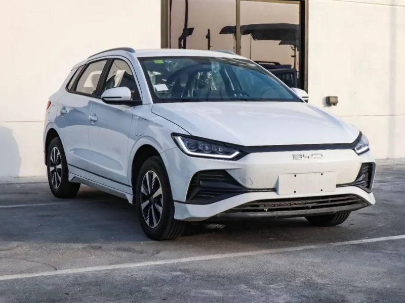 2025 BYD E2 Luxury Electric Car White Black Hatchback 405 km Range