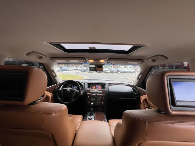 2017 Nissan Patrol LE Platinum 5.6L 8 Cylinders Petrol Engine White Tan SUV