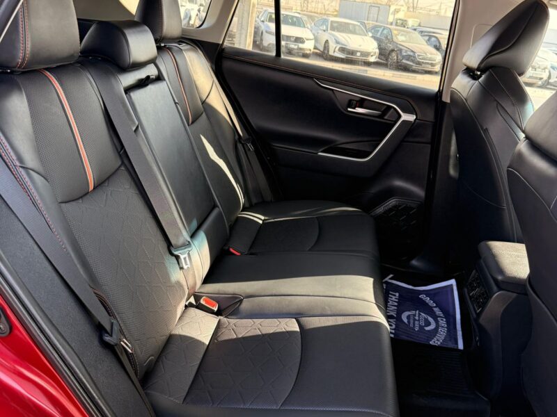 2020 TOYOTA RAV 4 ADVENTURE 2.5 L V4 Engine Red Black SUV AWD