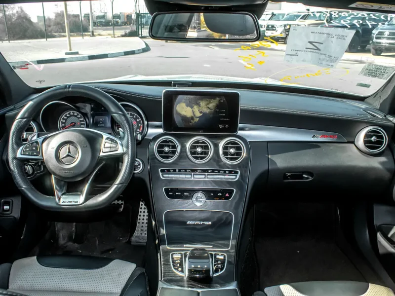 2016 Mercedes-Benz C-Class C63 S AMG 8 Cylinder Engine Silver Black Sedan