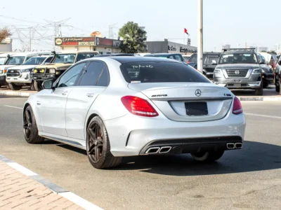 2016 Mercedes-Benz C-Class C63 S AMG 8 Cylinder Engine Silver Black Sedan