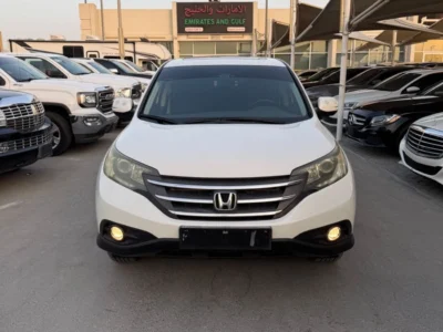 2015 Honda CR-V EX 2.4L Full Option in Excellent Condition White Black