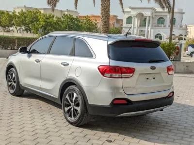 2016 Kia Sorento Eco 4 Cylinders Engine Silver Grey SUV GCC Specs