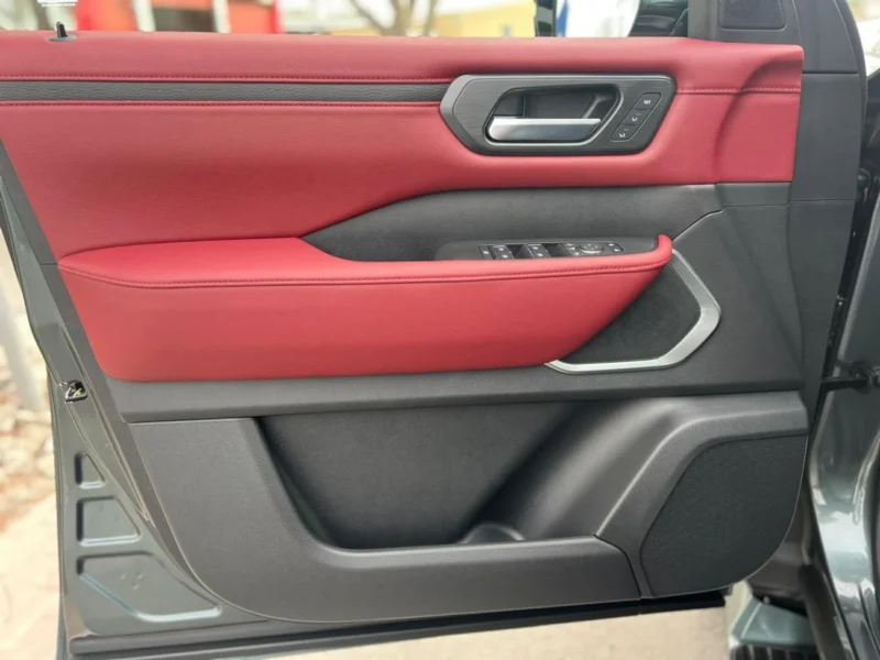 2026 Nissan Patrol LE Titanium 6 Cylinder Engine GCC Specs White Red