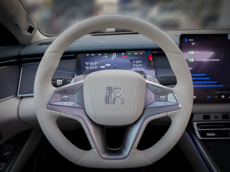 2025 BYD HAN Flagship Edition Electric 650+ KM Silver White Sedan