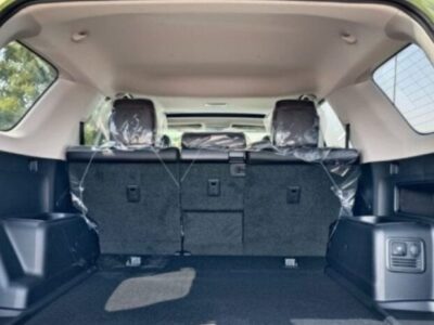 2024 Toyota 4Runner 4.0 litre V6 Gas Engine Green Black SUV Automatic