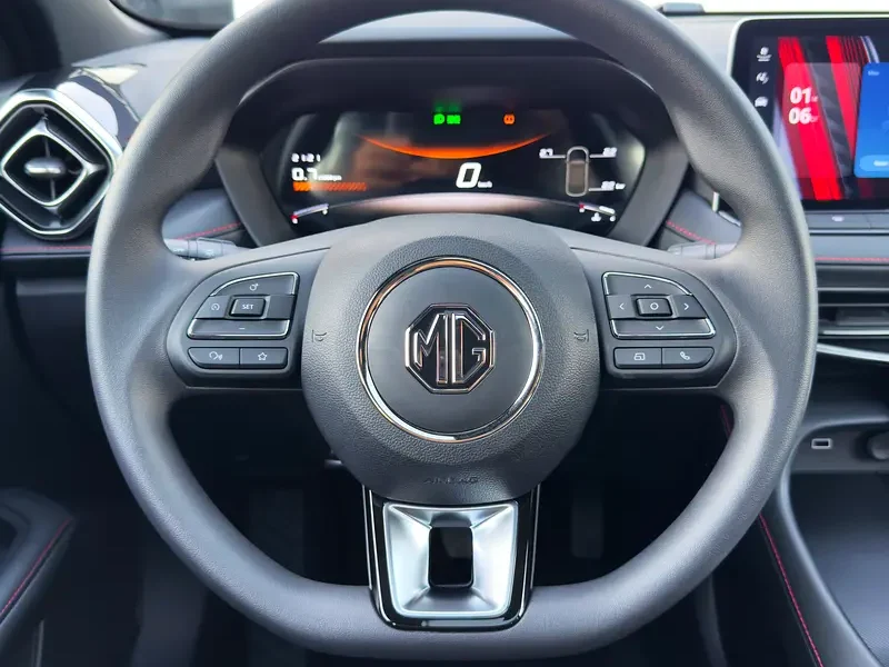 2025 MG5 GLOBAL LUXURY EDITION 1.5L A/T PTR 4 Cylinders Grey Black Sedan