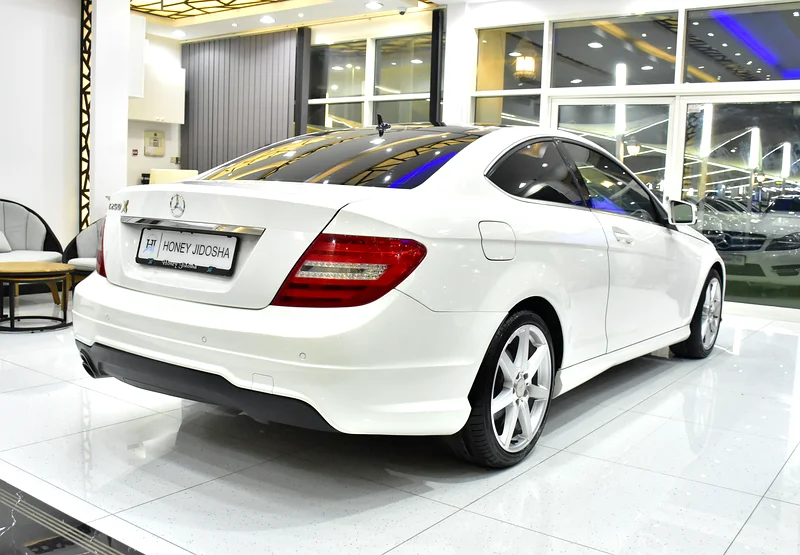 2015 Mercedes-Benz C-Class C250 4 Cylinders Engine White Red Coupe