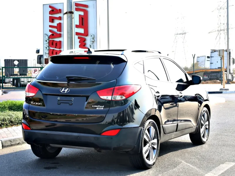 2015 Hyundai Tucson Limited 4 Cylinders Engine Black SUV GCC Specs