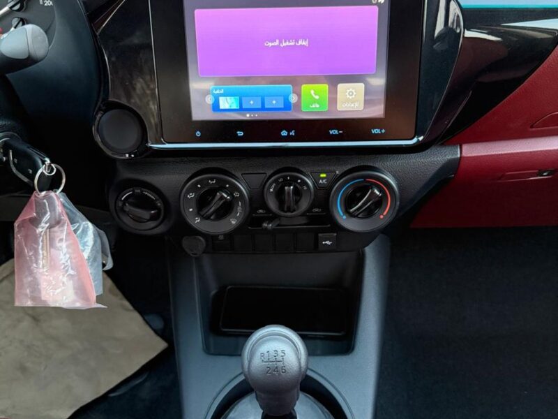 2025 Toyota Hilux GL 2 2.4L 4 Cylinders Engine AWD White Red GCC Specs