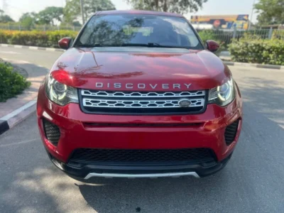 2019 Land Rover Discovery 4 Cylinders Engine Red Beige SUV GCC Specs