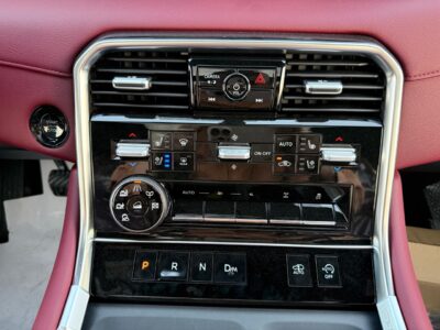 2025 Nissan Patrol Le Platinum VR35 Twin-Turbo 3.5 LiterV6 Grey Red SUV