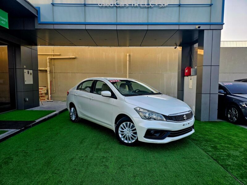 2022 Suzuki Ciaz CIAZ GL 1.5 Liters 4 Cylinder Engine GCC Specs White Beige Sedan
