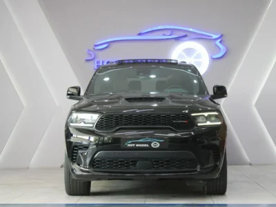 2024 Dodge Durango R/T 5.7 Liter HEMI V8 Cylinder Engine Black Brown SUV AWD