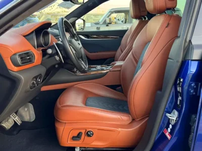 2018 Maserati Levante Other 6 Cylinders Engine Blue Brwon SUV