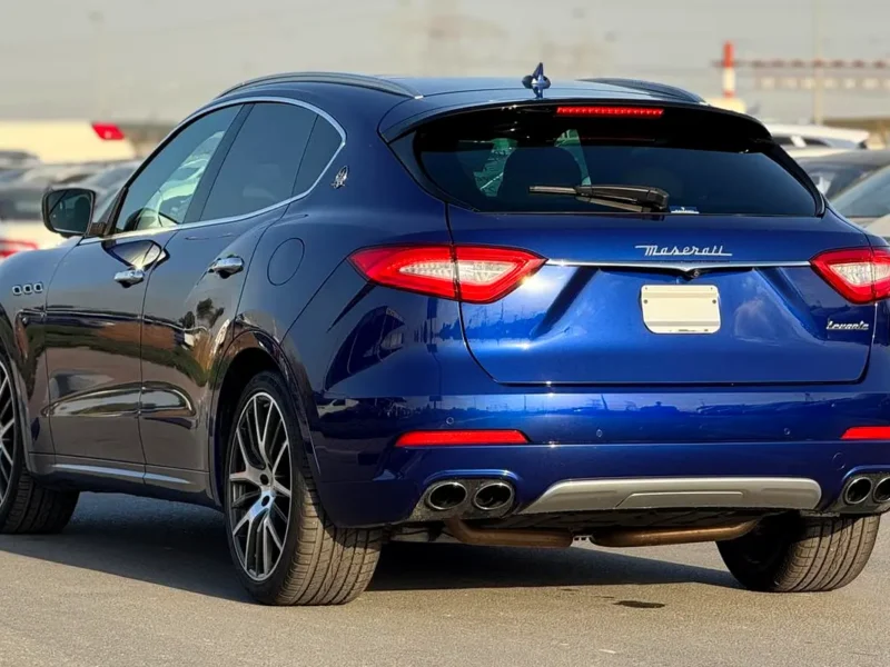 2018 Maserati Levante Other 6 Cylinders Engine Blue Brwon SUV