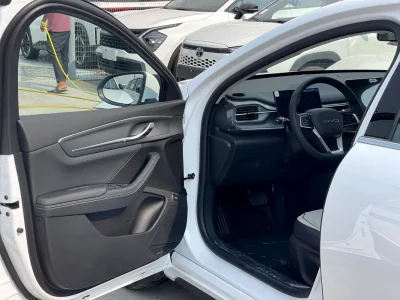 2025 BYD Destroyer 05 Other Hybrid 4 Cylinders Engine White Grey Sedan