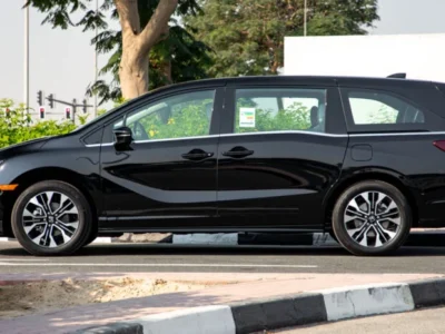 2025 Honda Odyssey TOURING 3.5L 6 Cylinder GCC Spec Black Beige