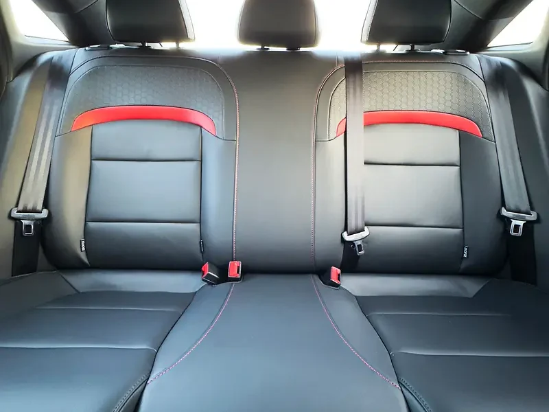 2025 MG5 GLOBAL LUXURY EDITION 1.5L A/T PTR 4 Cylinders White Black Sedan