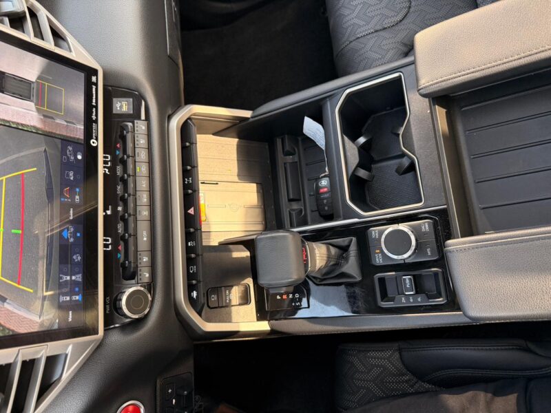 2022 Toyota Tundra Crewmax Limited 3.4 L V6 Engine Black Grey 4WD