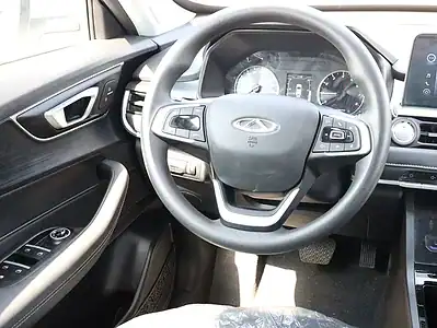 2025 Chery Tiggo 4 Other 3 Cylinders Engine Petrol Silver Black SUV GCC Specs