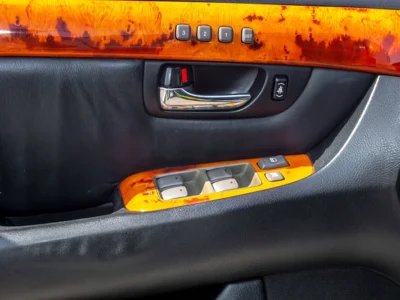 2004 Lexus LS-Series 1/2 Ultra 8 Cylinders Engine Petrol Black Sedan