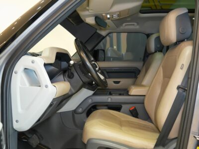 2022 Land Rover Defender HSE 3.0L turbocharged V6 Grey Tan SUV