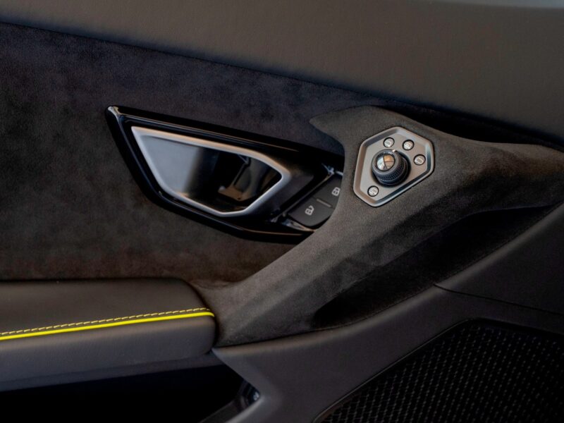 2023 Lamborghini Huracán Sterrato 10 Cylinder Engine Petrol White Black Coupe