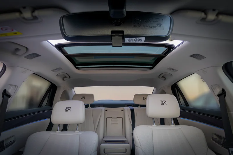 2025 BYD HAN Other Hybrid 4 Cylinders Engine Green White Sedan