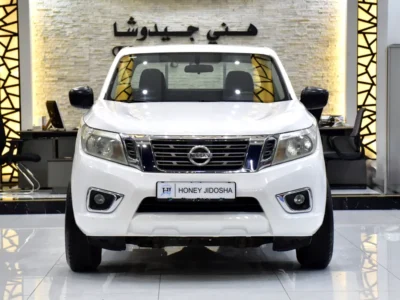 2019 Nissan Navara SE 4 Cylinders Engine White Red Pick Up Truck GCC Specs