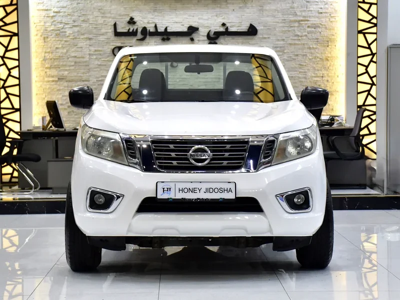 2019 Nissan Navara SE 4 Cylinders Engine White Red Pick Up Truck GCC Specs